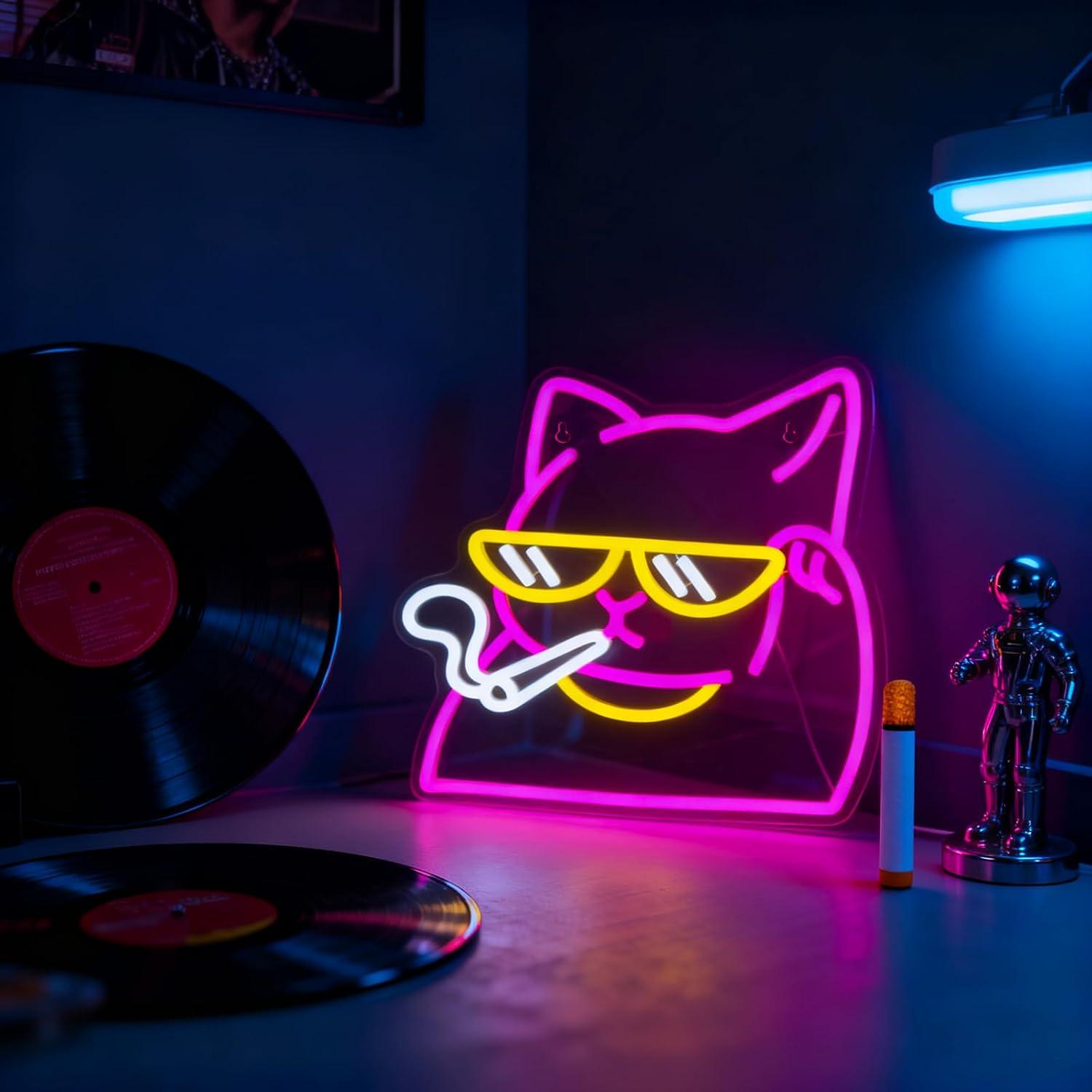 Sigara İçen Kedi Neon Tabelası - Neon Sign Party incelemesi ve fiyatı
