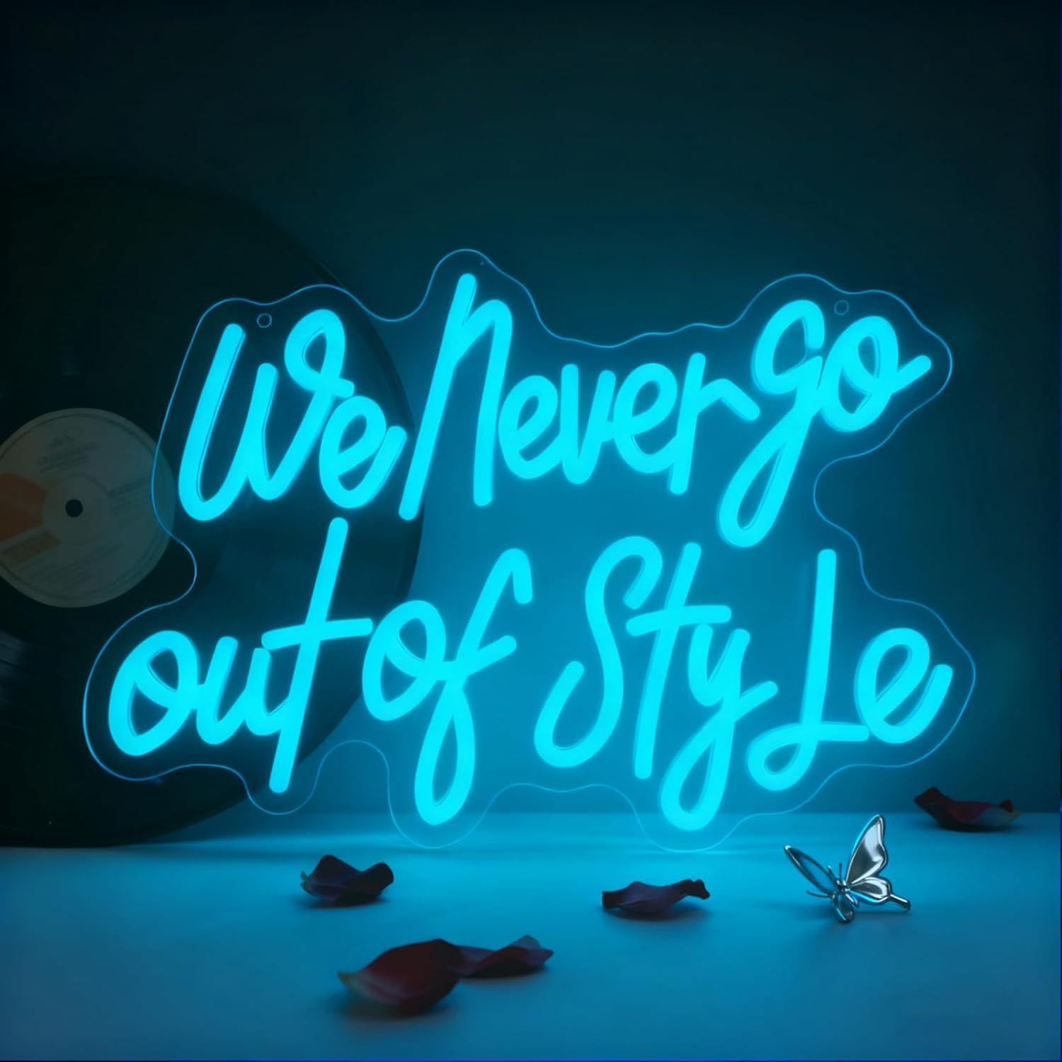 Asla Modası Geçmeyen Neon Tabe - Neon Sign Party incelemesi ve fiyatı